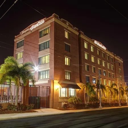 Hampton Inn & Suites Tampa Ybor City Downtown-3